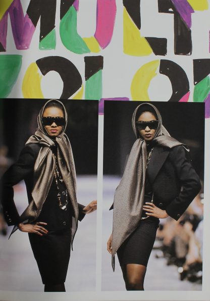 Versace Women's Fall Winter 1989-1990 N. 17 - Image 2