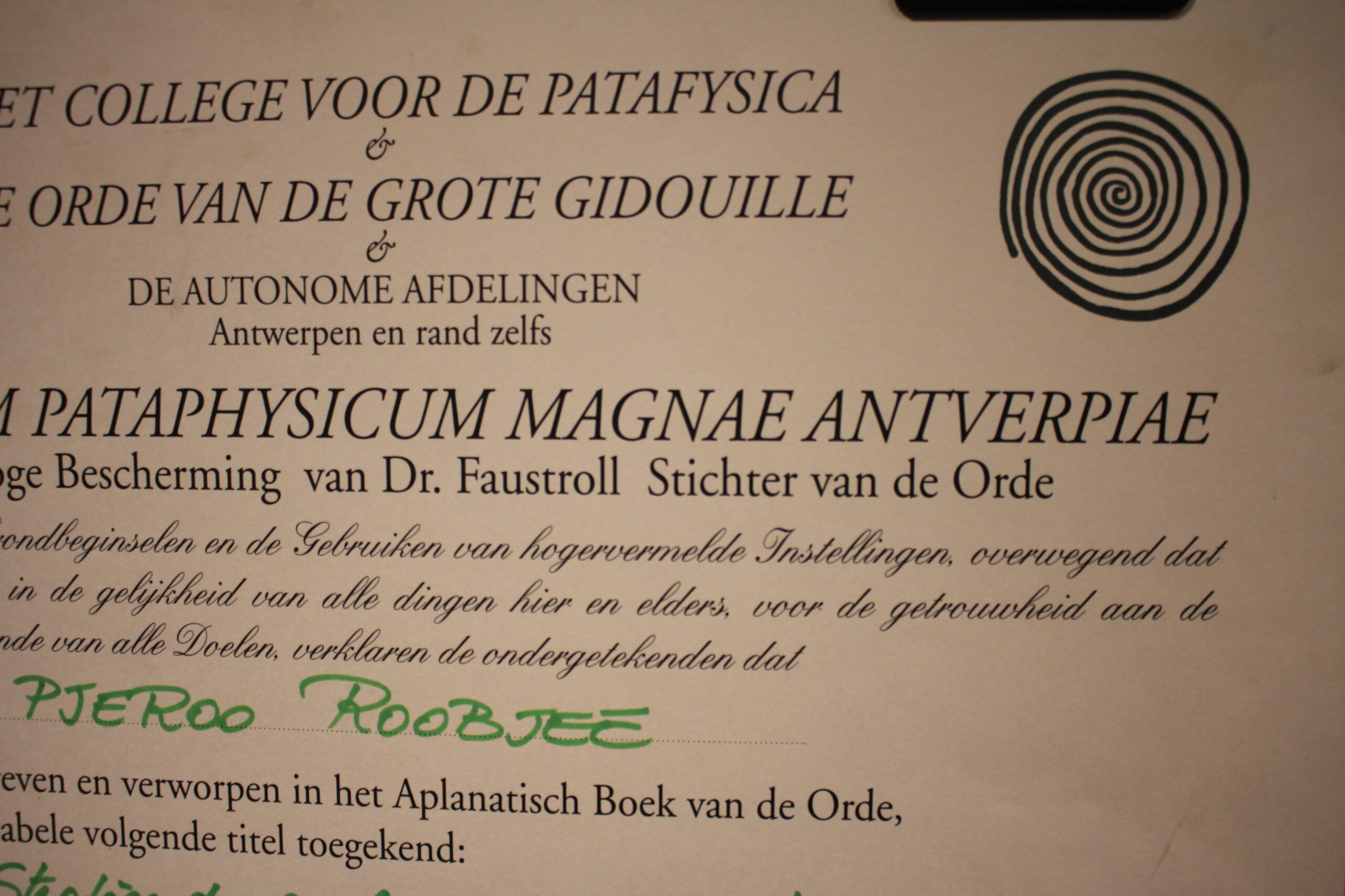 Opname akte van Pjeroo Roobjee in het College voor de Patafysica - 1997 - Image 3
